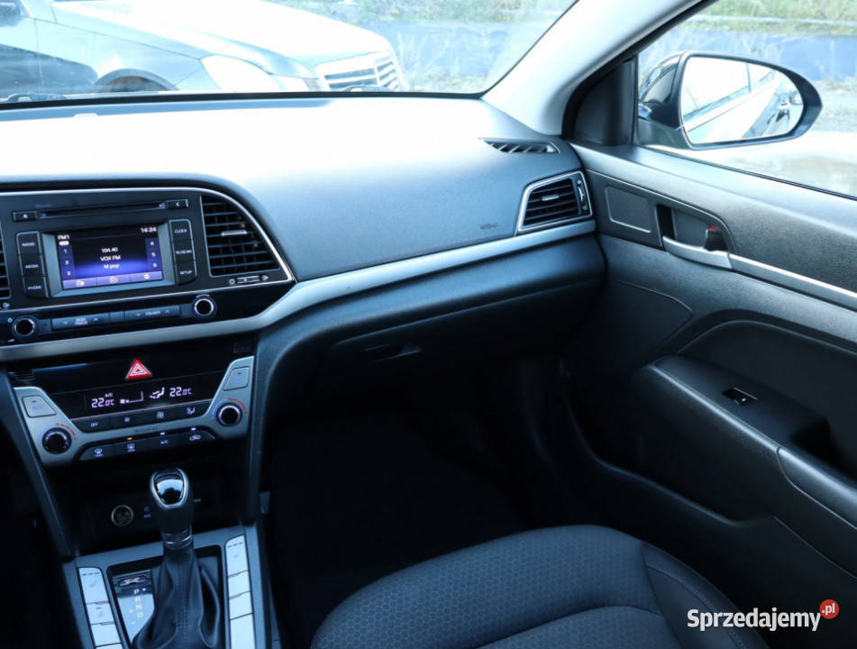 Hyundai Elantra 16 CVVT Rok produkcji 2016