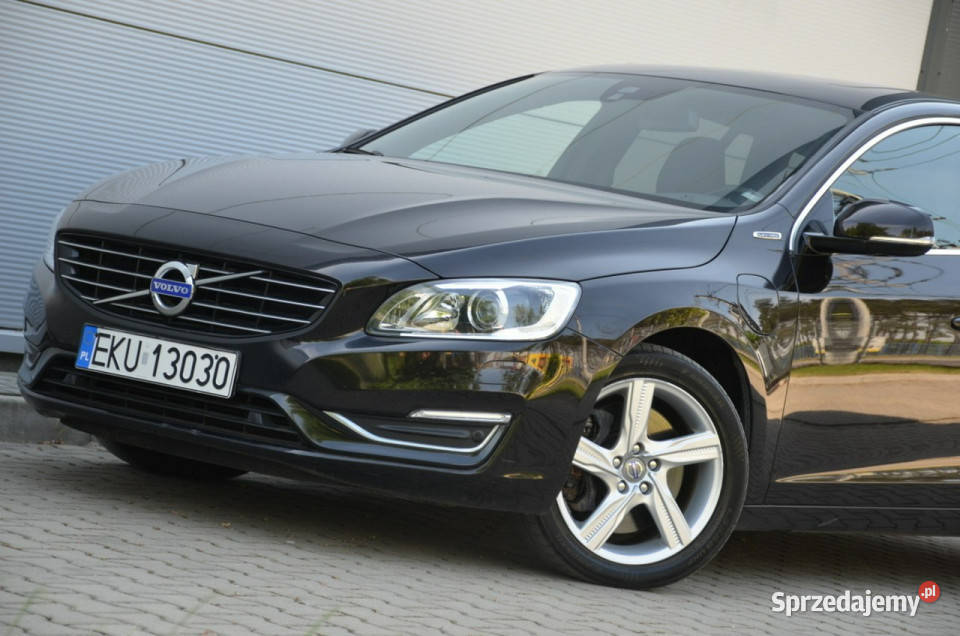 Volvo V60 24D6 AWD Plugin Hybrid Led Serwis elektrycznie ustawiane fotele Kutno sprzedam