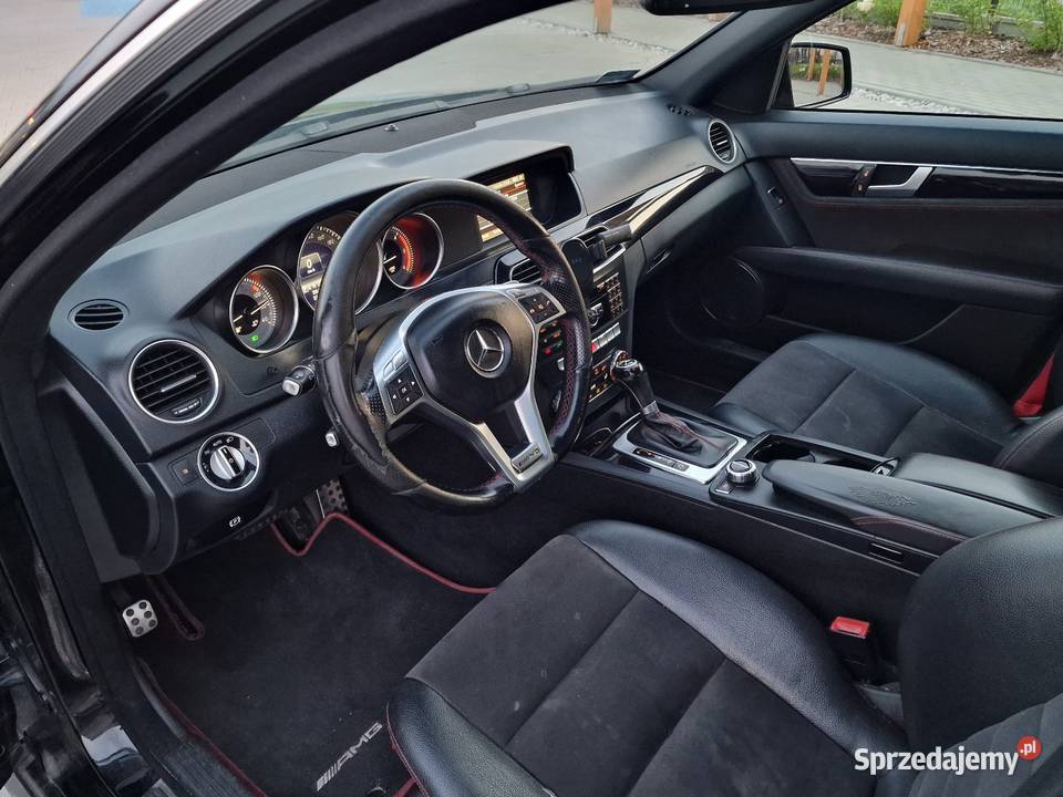 Mercedes W204 Lift 22 CDI AMG PLUS Salon światła do jazdy dziennej Klasa C Ryglice