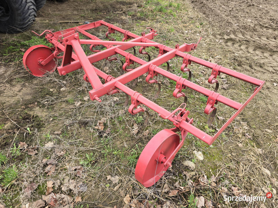 Kultywator 27 m z zaczepem do wału siewnika Baliki