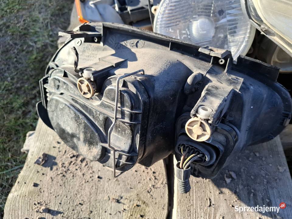 Lampa Lewa Przód Volkswagen Golf IV Wisznice