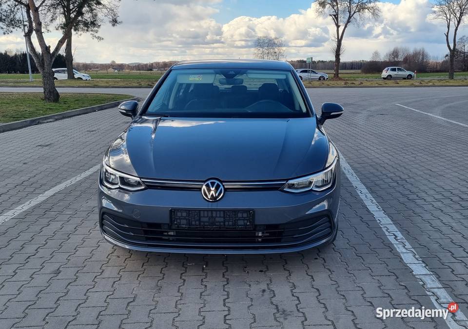 Volkswagen Golf LIFE eTsi DSG 10 przebiegu Turek