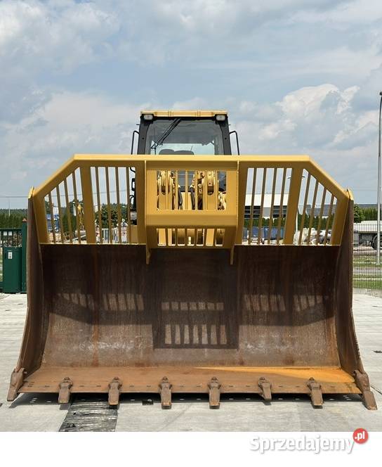 ŁADOWARKA GĄSIENICOWA MARKI CATERPILLAR 973C Tuliszków sprzedam