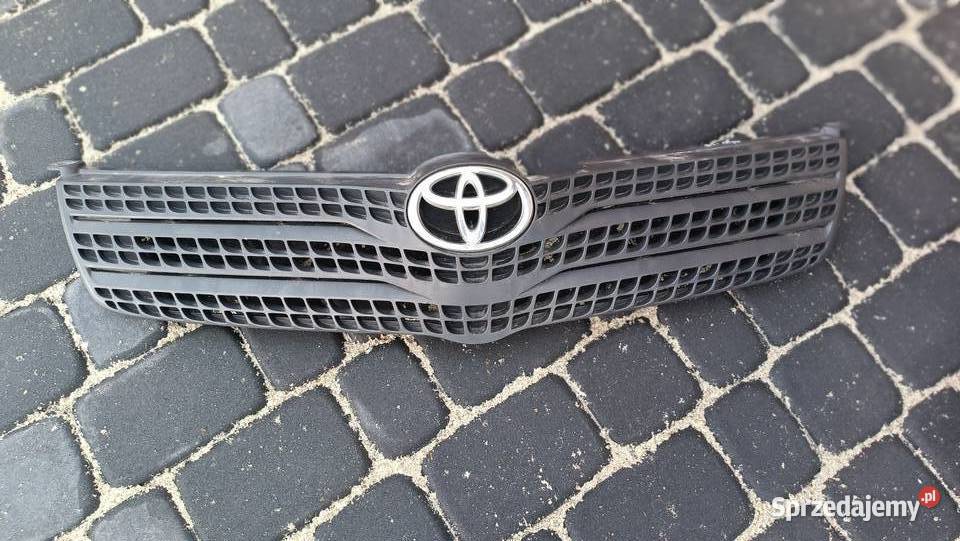 Grill atrapa chłodnicy Toyota Corolla Verso I Rok produkcji 2003 małopolskie Radłów