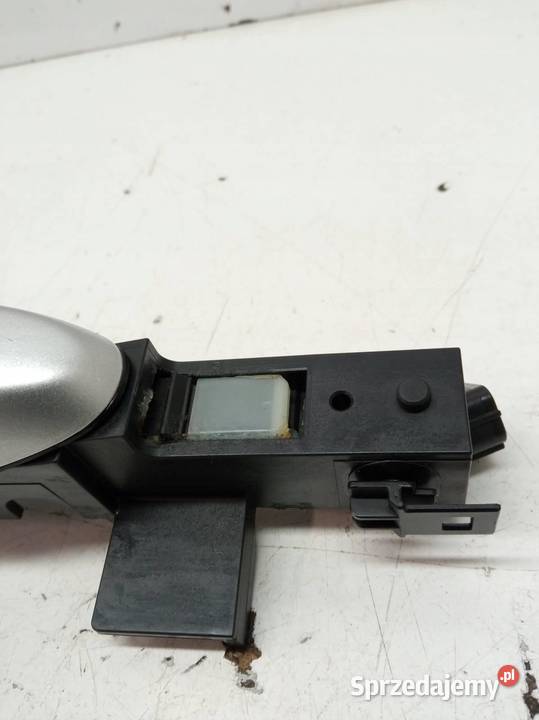 KLAMKA ZEWNĘTRZNA PRAWA PRZÓD KEYLESS Honda CRV osobowe