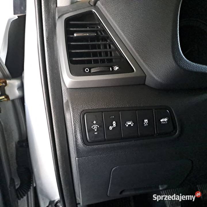 Hyundai Tucson III 16 Turbo benzyna 4x4 AWD aluminiowe felgi Babice