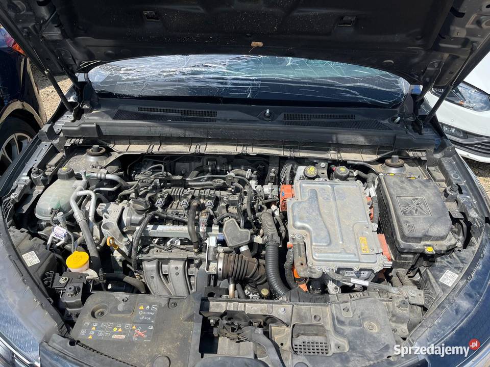 RENAULT Arkana 16 ETech 145 RS Line GH039 uszkodzony