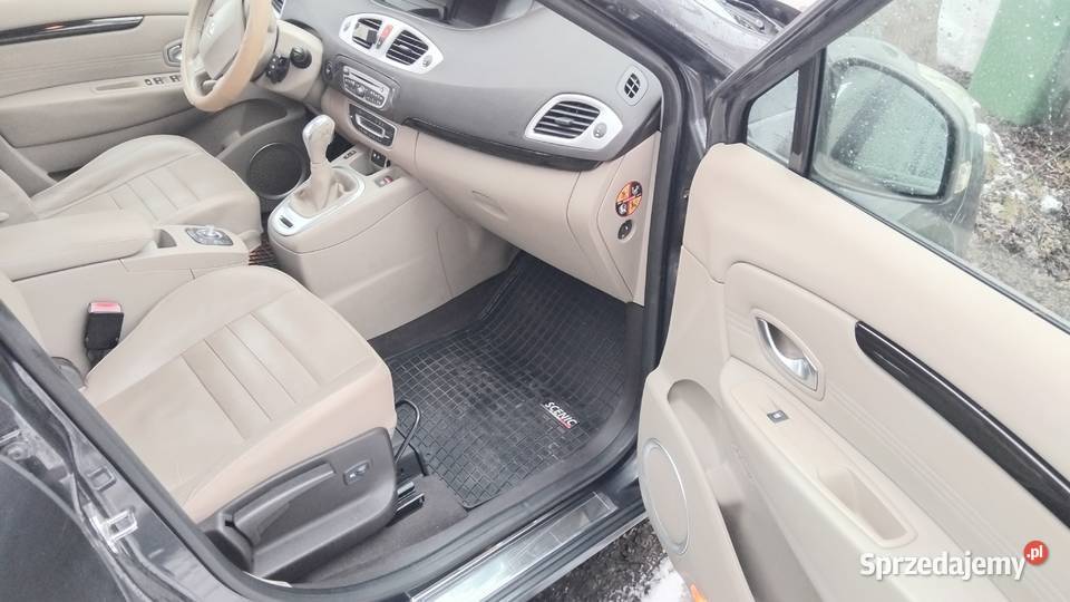 Renault Megsne Scenic 3 silnik 20dci autoalarm Oława sprzedam