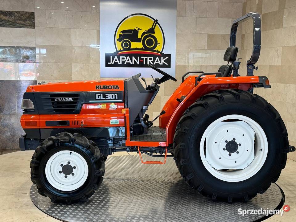 Ciągnik Kubota GL301 Gwarancja napęd 4x4 Traktor łódzkie Radomsko