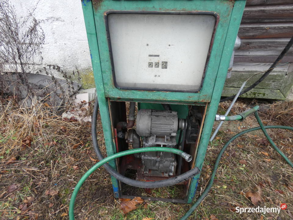 klasyk zabytek dystrybutor paliwa Korczew