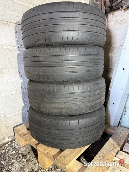 Opony letnie Dunlop Sport Bluresponse 22545 R17