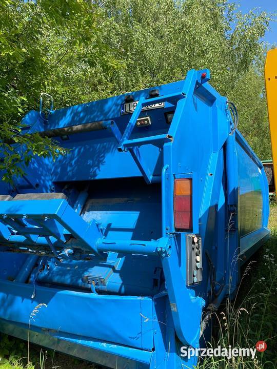 Wrzut do śmieciarki 110L do1100l różne typy Nowiny sprzedam