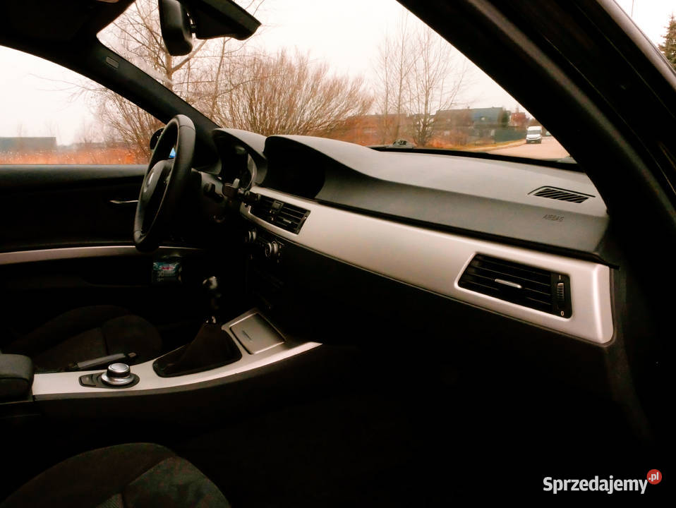 BMW E91 318i pełny M Pakiet sportowy wydech 18 Seria 3