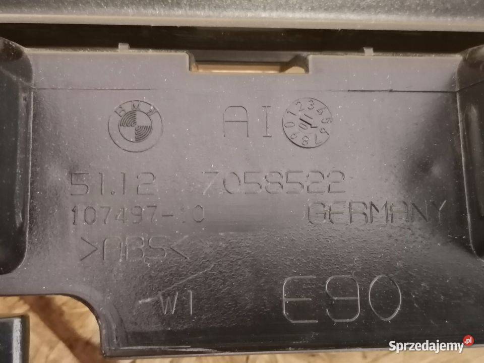 BMW E90 ŚLIZG MOCOWANIE ZDERZAK TYŁ 51127058522 Pleszew