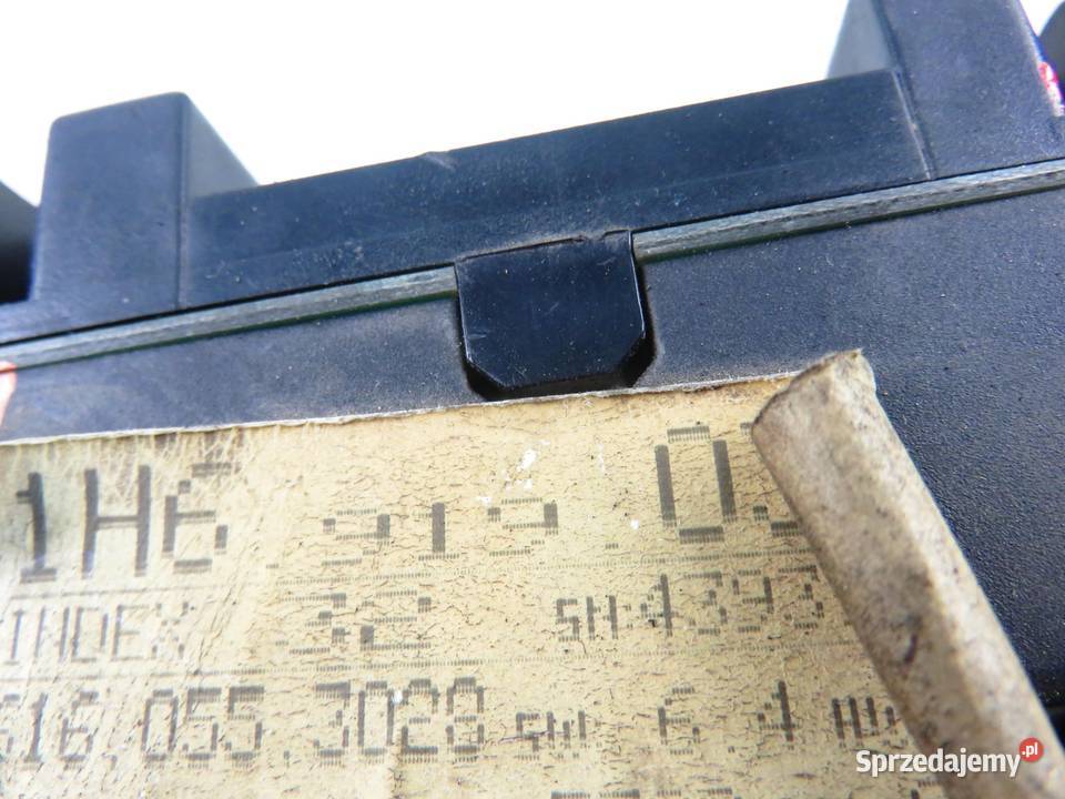 LICZNIK VW VENTO 1H2 19 TDI 1Z 1H6919033B