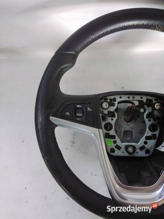 6752OPEL INSIGNIA KIEROWNICA MULTIFUNKCJA Opole Lubelskie