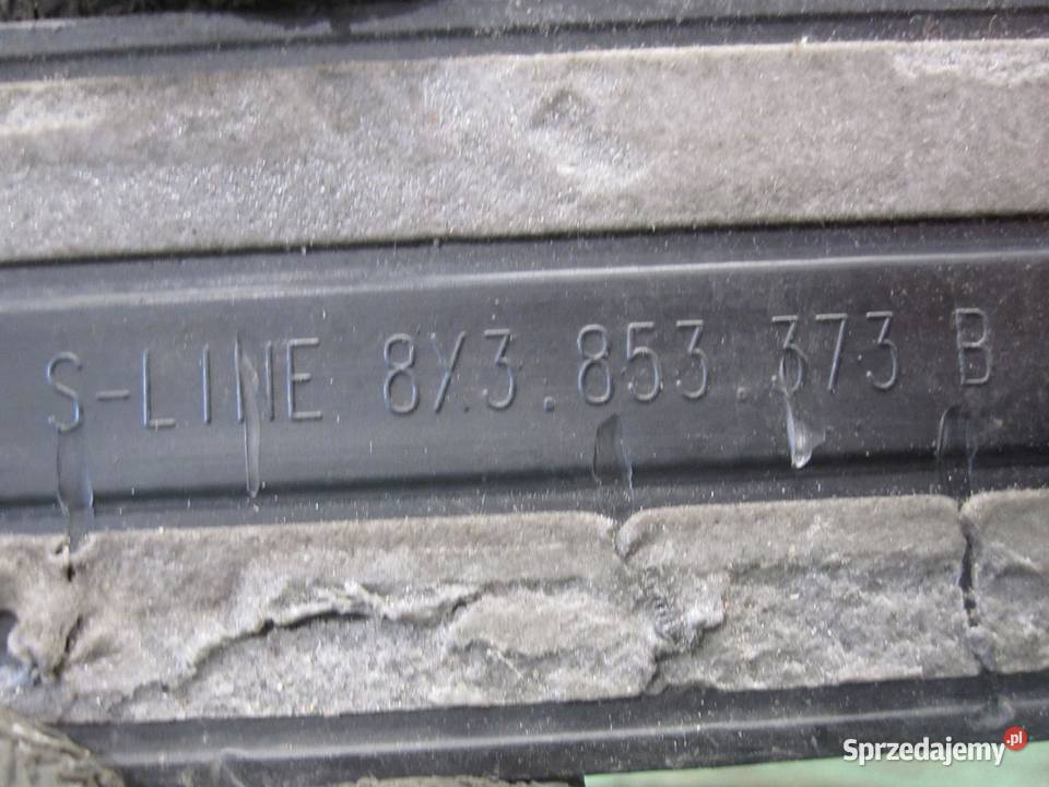 AUDI A1 SLINE listwa progowa przód 8X3853373B sprzedam