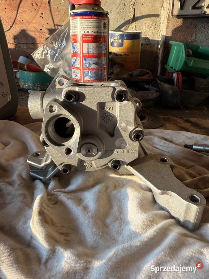 Pompa oleju PIERBURG Audi a3 8p Sędziszów