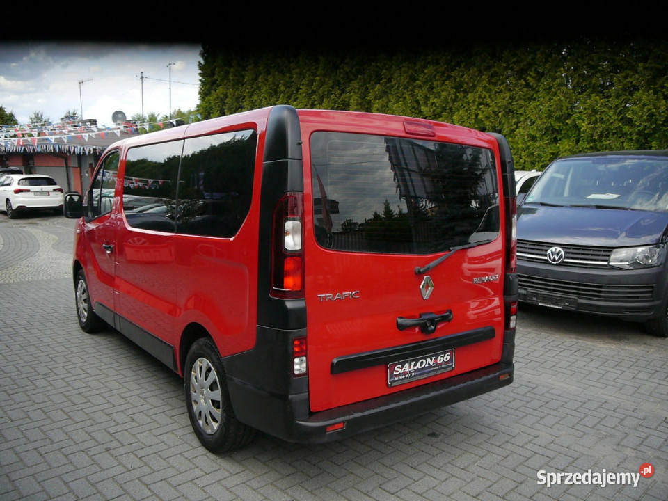 Renault Trafic 9 osob 130 Stan b klima Trafic Trafic Częstochowa