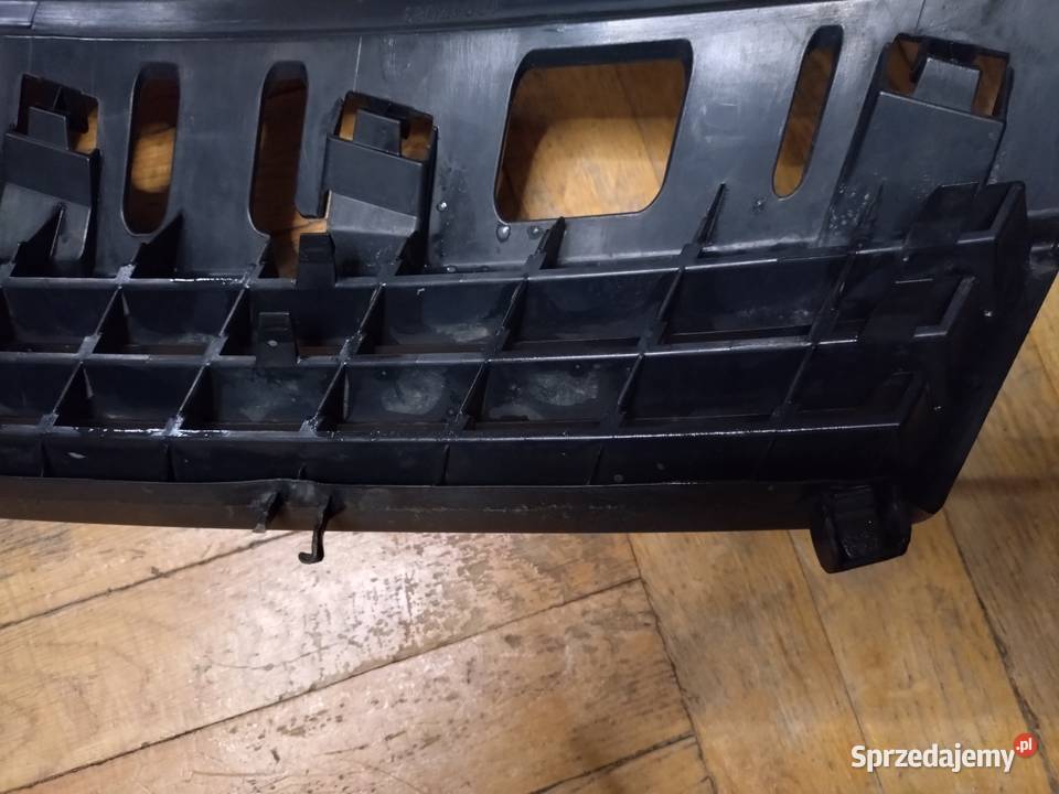 Opel Astra GTC grill Atrapy