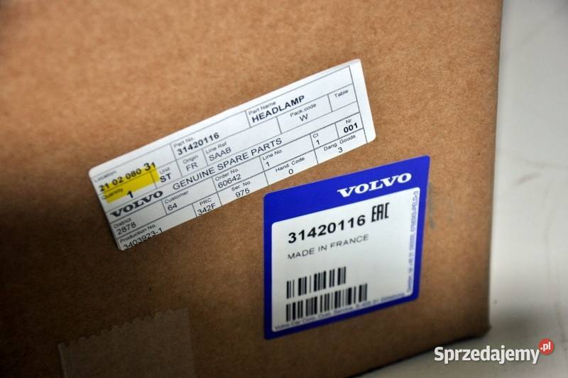 VOLVO V60CC lift prawa lampa reflektor eur NOWA Bielany Wrocławskie