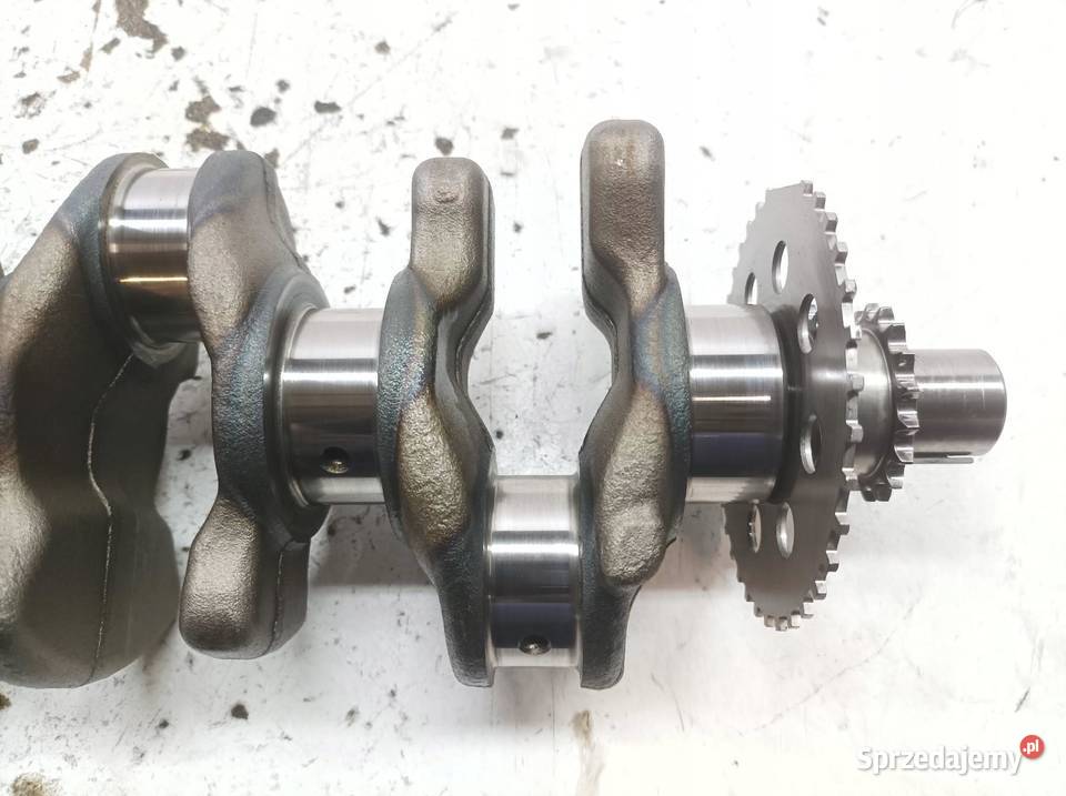 WAŁ KORBOWY 16 16V VVTI Toyota Corolla XI 2013