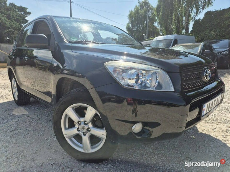 Toyota RAV4 4x4 203000 III 20062012 VAT marża