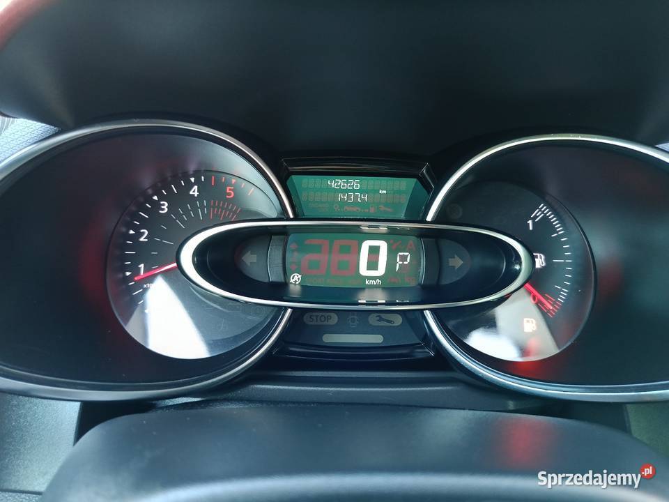 Renault Clio automat bogate wyposażenie niski czujnik zmierzchu Kawęczyn sprzedam