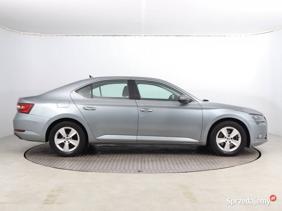 Skoda Superb 18 TSI isofix Bielany Wrocławskie
