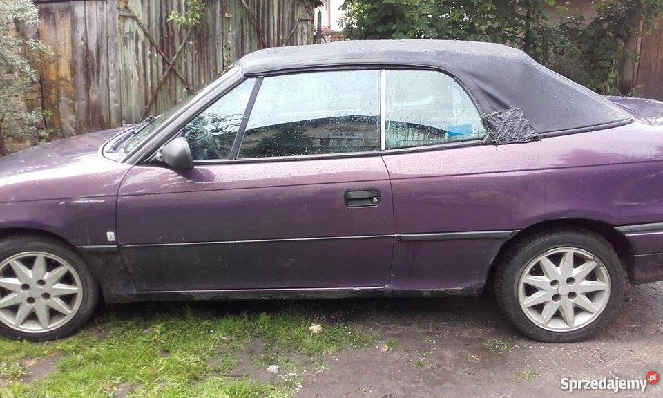 Astra f cabriobertone fioletowy Nowogard