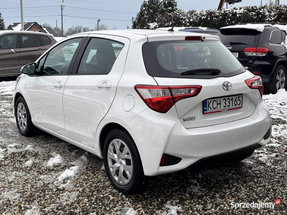 Toyota Yaris GWARANCJA lakier metallic Paniówki