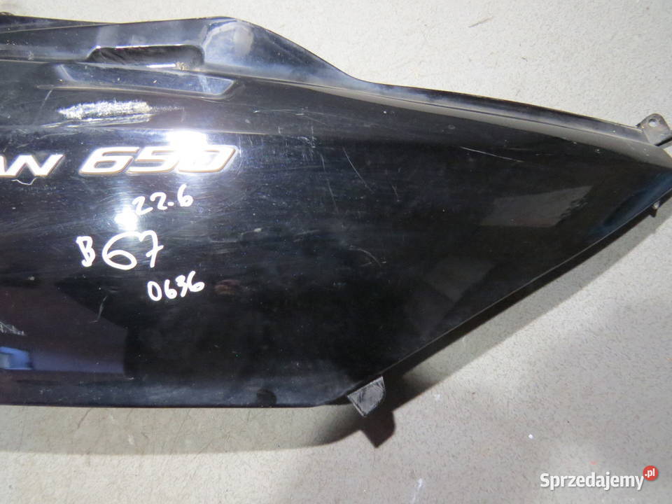 SUZUKI BURGMAN 650 05 bok boczek owiewka zadupek Elementy nadwozia mazowieckie Warszawa