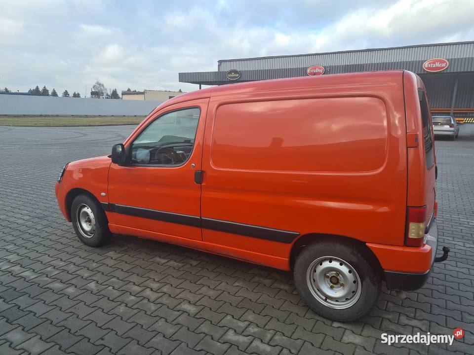 Samochód Ciężarowy Peugeot Partner 170C 19D przyciemniane szyby Dębica