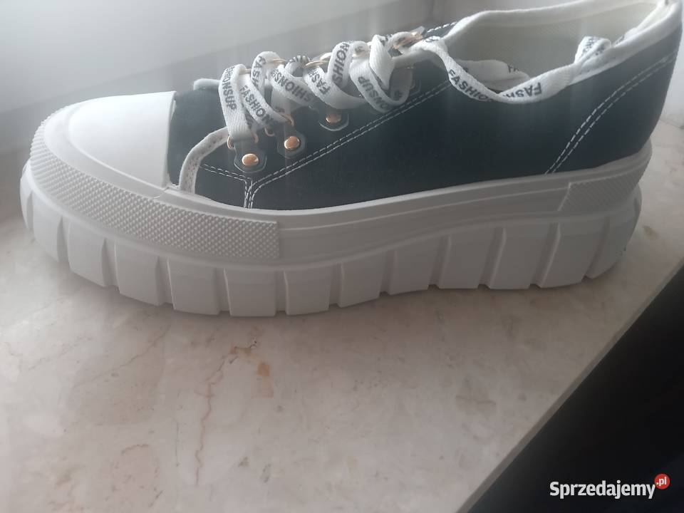 Buty nowe rozmiar 41 Półbuty Kraków