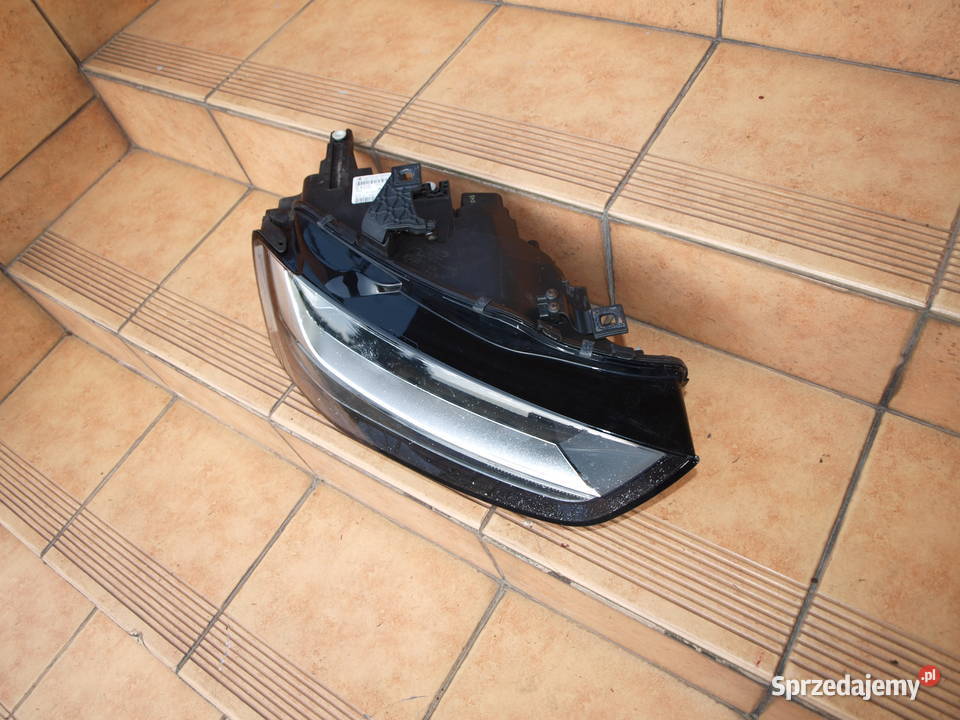 Audi A4 B8 lampa prawa przód zwykła 2012 2015r wielkopolskie Kalisz