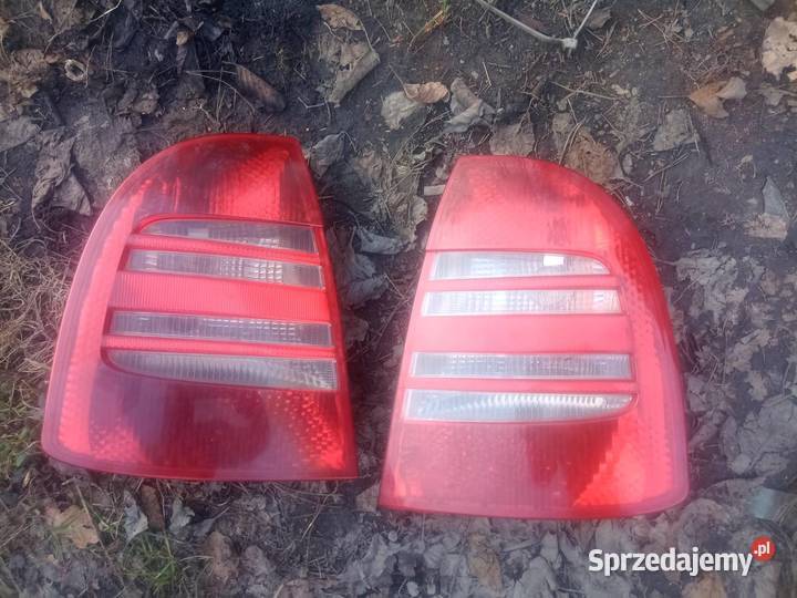 Lampa lampy tył tylne LewaPrawa Skoda Superb 1 Tychy