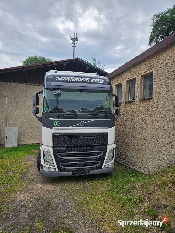 Ciągnik Siodłowy Volvo FH4 127773 500 2018r 12777cm3 Września