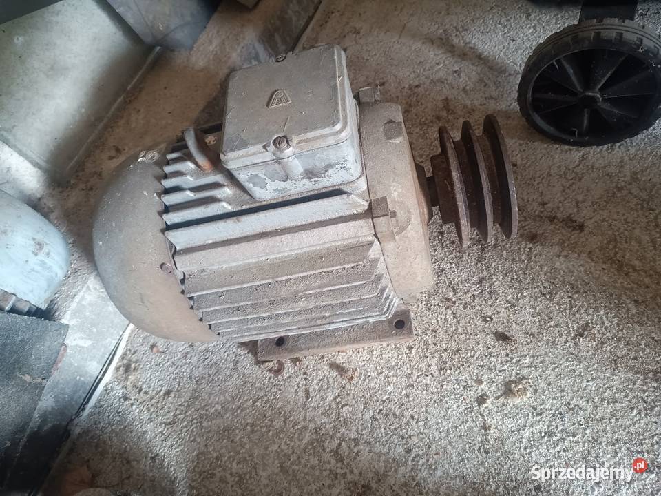 Silnik trzy fazowy 4 kW Leśna sprzedam