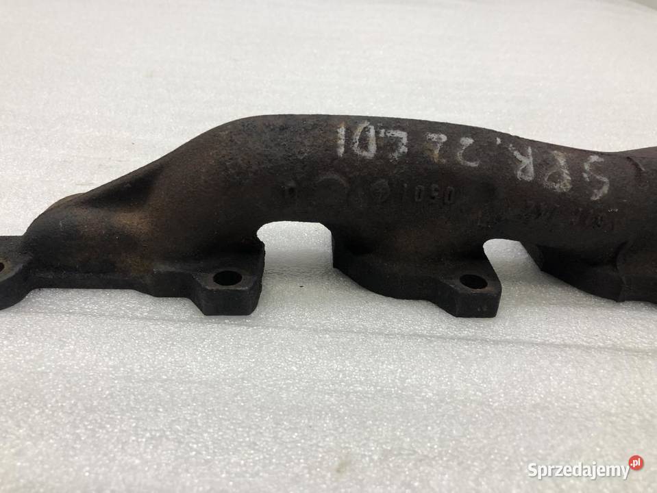 LAMPKA PODSUFITKI MERCEDES W204 A2048205301 Oświetlenie kabiny wielkopolskie