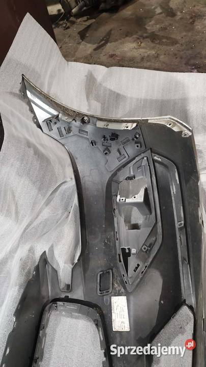 Zderzak przód przedni v60 II 18 lak 726 Książ Wielkopolski