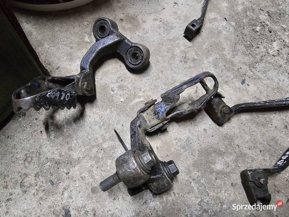Suzuki DR 600 650 sety podnóżki kierowcy prawy Jelenia Góra
