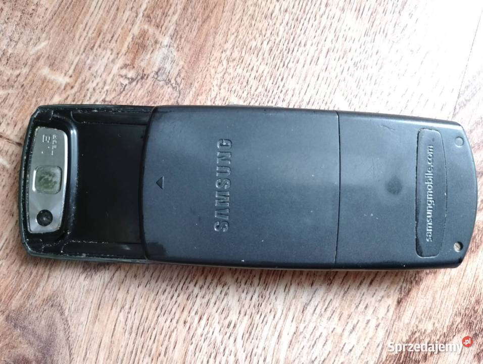 Telefon Samsung SGJ J700 z ładowarką Przemków