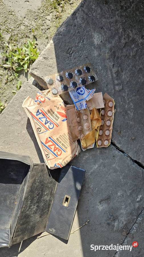 Apteczka FSO Polonez osobowe małopolskie Kraków