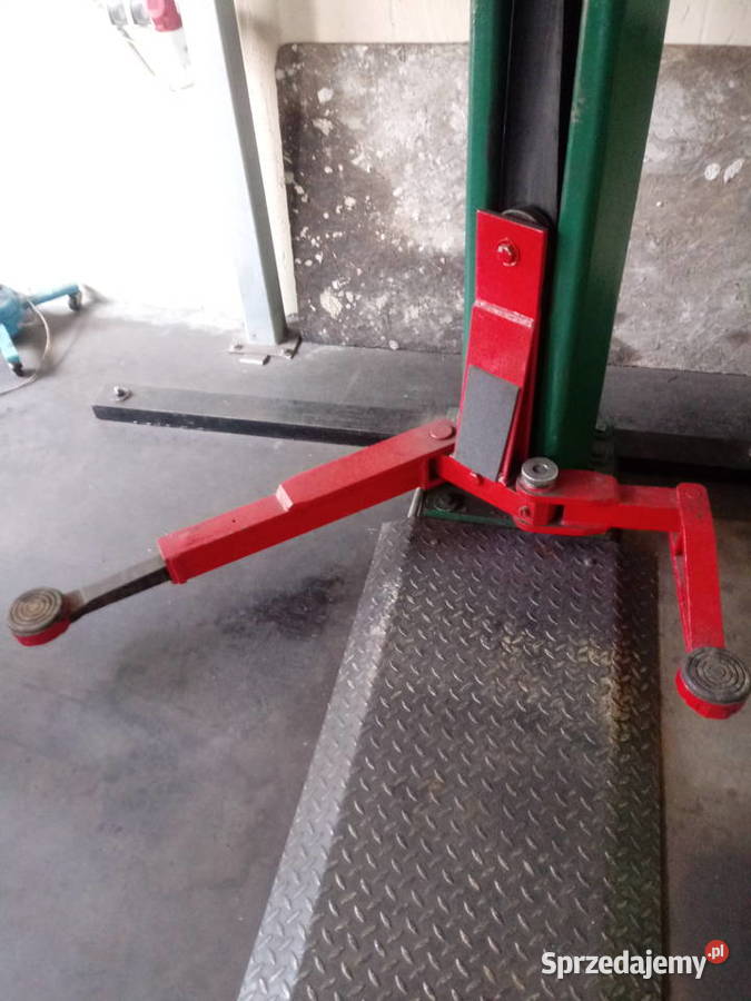 Podnośnik dwukolumnowy śrubowy Łomianki