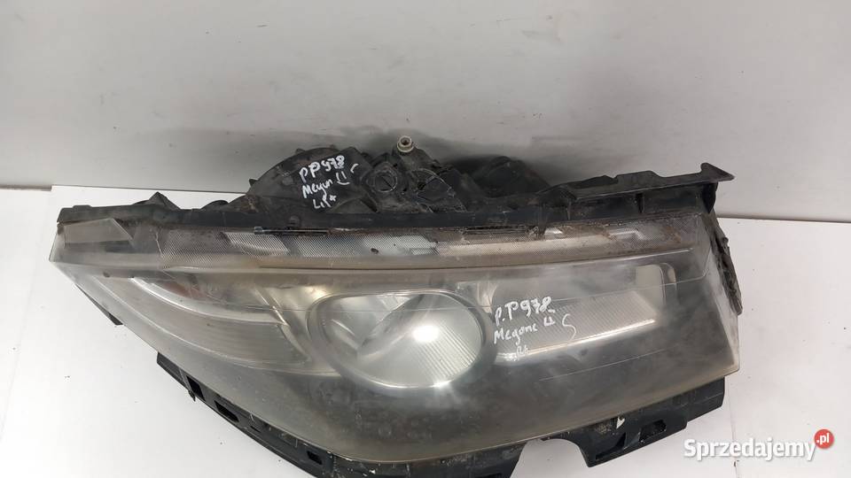 RENAULT MEGANE II LIFT LAMPA PRZÓD PRAWA