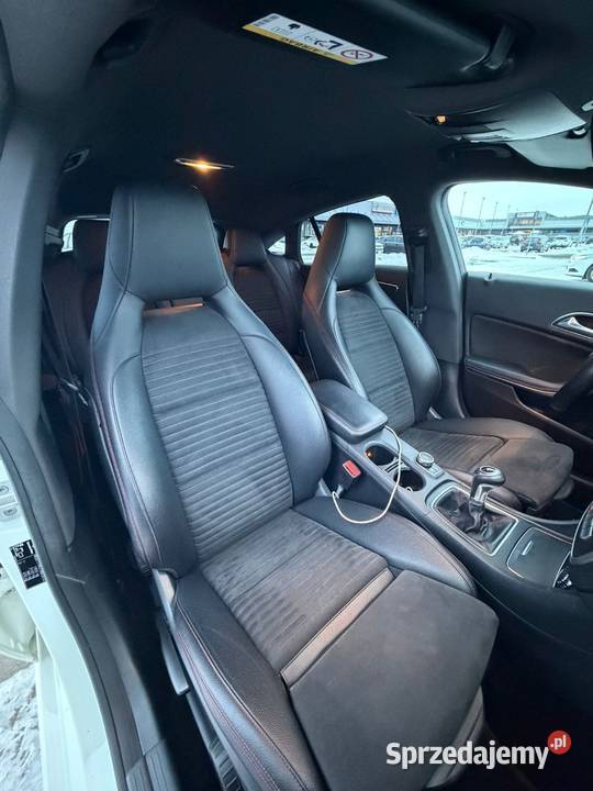 Mercedes Benz CLA AMG line shooting brake 16t Rok produkcji 2017 mazowieckie Gołotczyzna