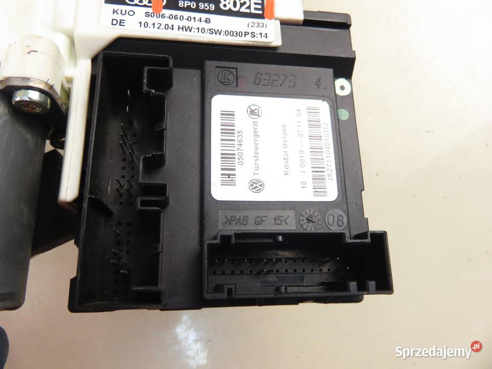 PODNOŚNIK SZYBY PRAWY PRZEDNI AUDI A3 Sportback