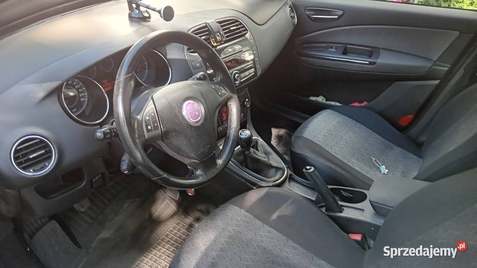FIAT BRAVO 14 TJET 120MSTAN IDEALNY OSOBA Rok produkcji 2009