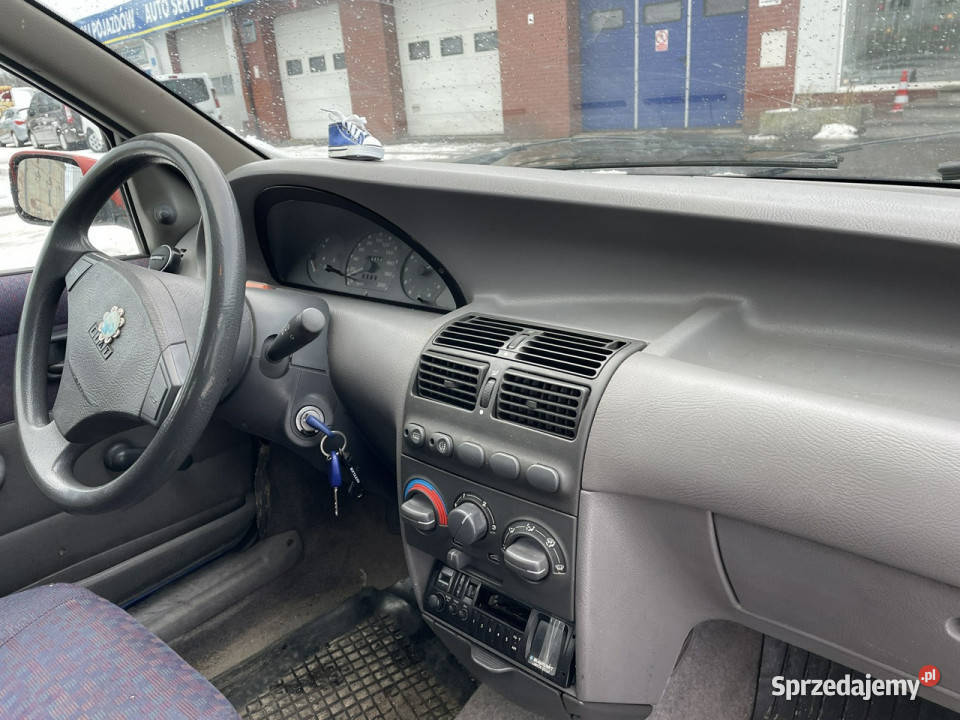 Fiat Punto Fiat Punto 1995 I 19941999 niebieski