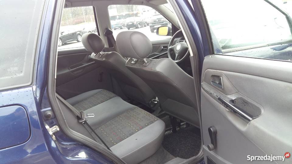 Seat Ibiza 14 MPI 2000r 5 drzwi TANIO